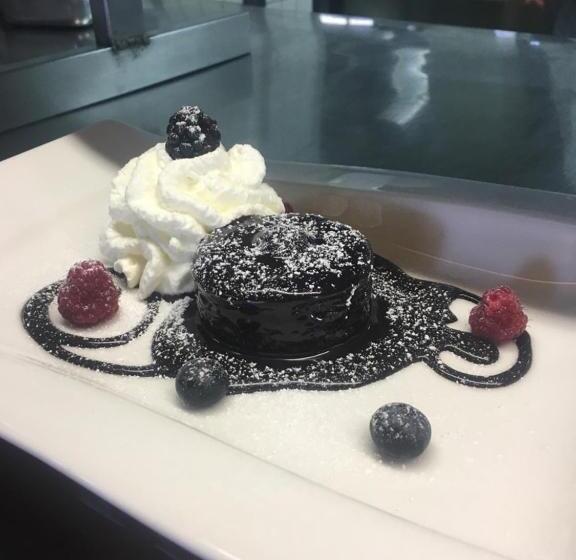 膳宿费 Und Restaurant Post Prienbach