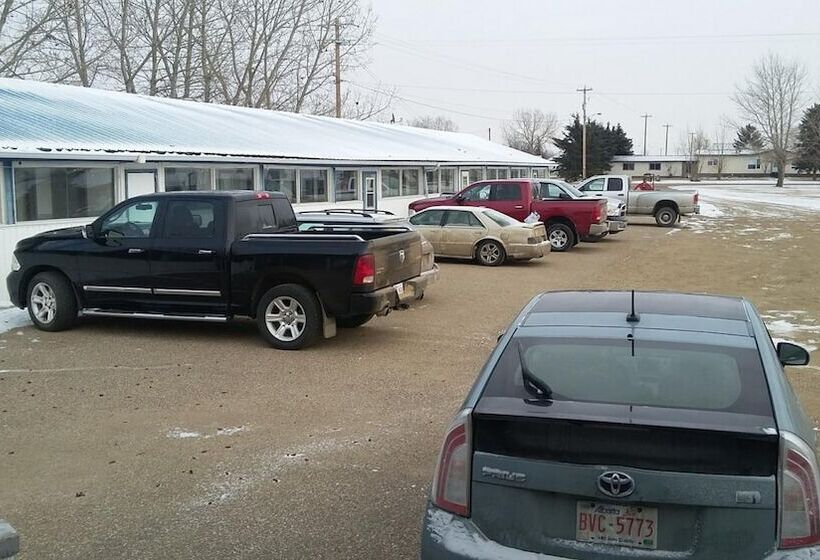 Raval Paradise Motel And Rv Park