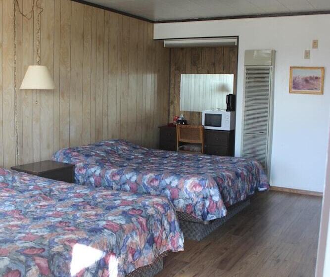 Raval Paradise Motel And Rv Park