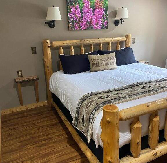 渡假胜地  Summit Lake Lodge