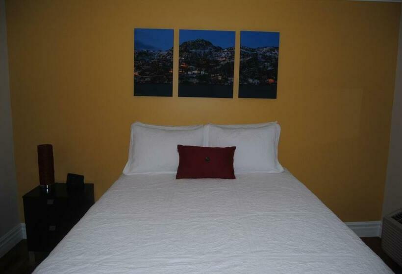 فندق صغير Arnold's Cove Inn