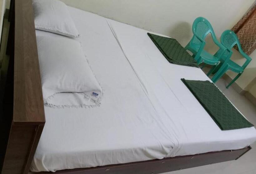 Общежитие Bssk Comforts Inn