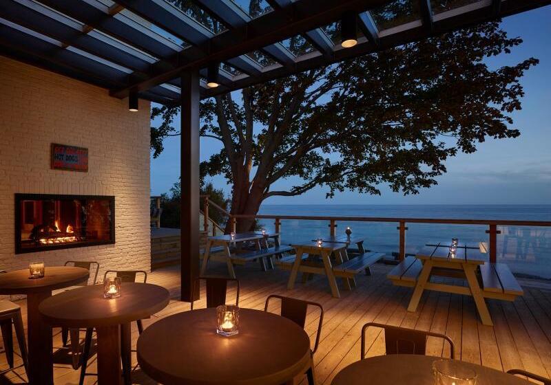 فندق صغير Drake Devonshire And Motor Inn