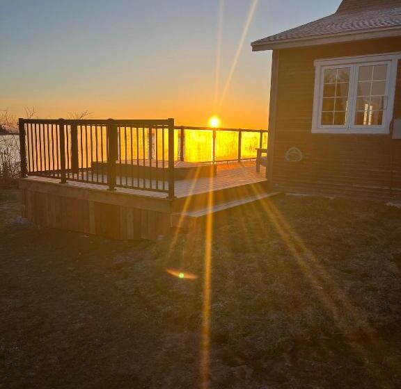 فندق صغير Groundswell Pub & Inn