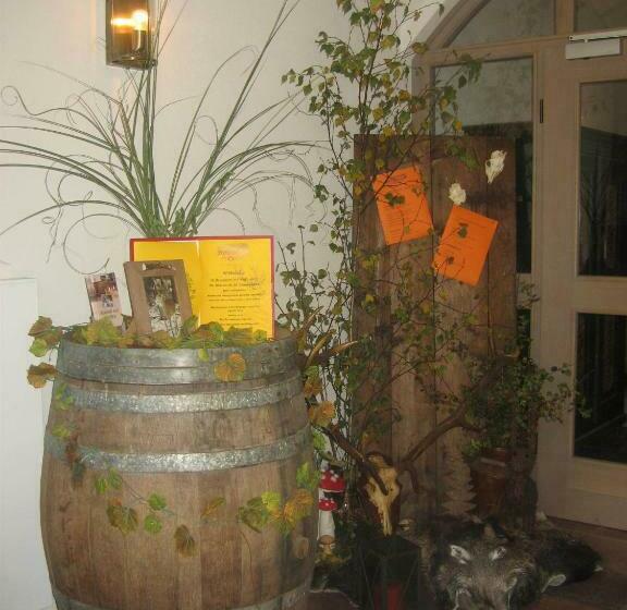 호스텔 Reischacher Hof