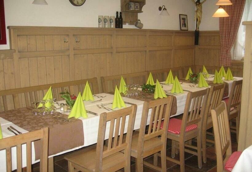 호스텔 Reischacher Hof