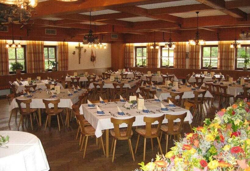 호스텔 Reischacher Hof