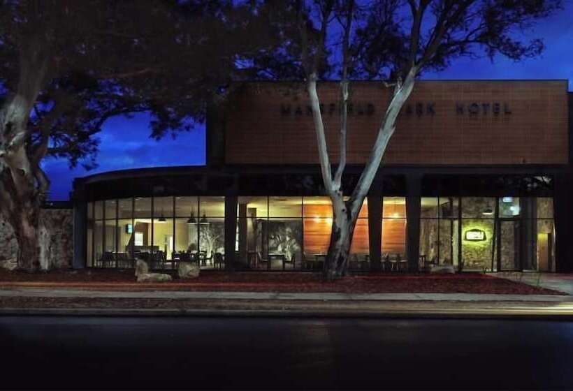 هاستل The Mansfield Park