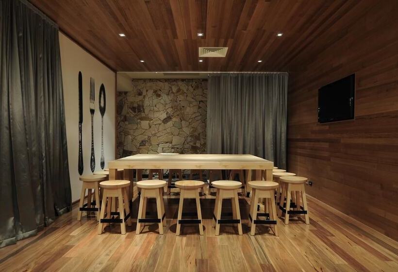 Общежитие The Mansfield Park