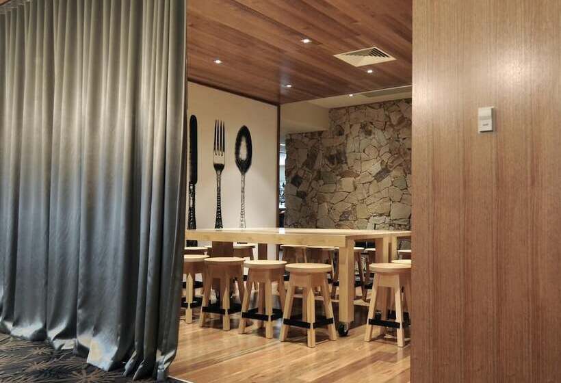 Общежитие The Mansfield Park