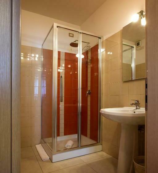 הוסטל Trattoria Locanda San Rocco