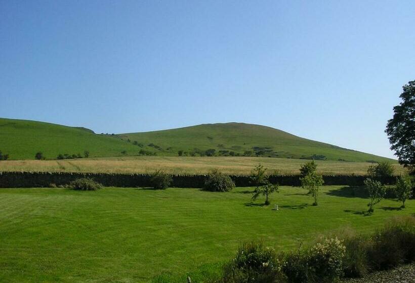 Balhousie Farm Bed And Breakfast