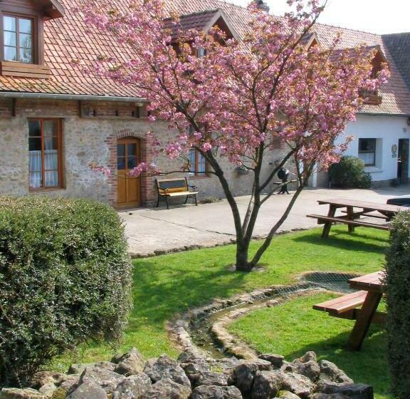 Bed and Breakfast Auberge Du Blaisel