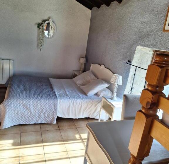 ベッドアンドブレックファースト Chambres Lou Castel