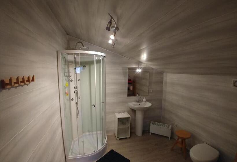 مبيت وإفطار Chambres D Hotes Manoir Le Cristal  Futuroscope à Petit Prix