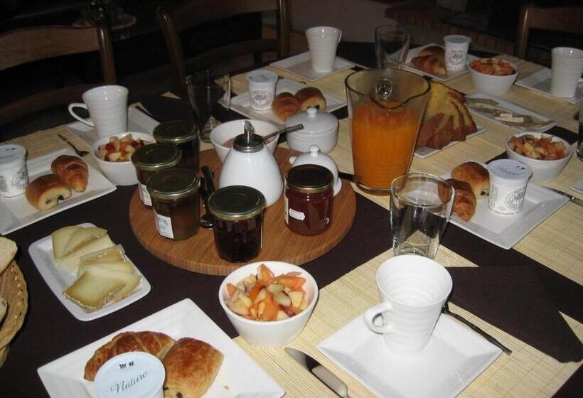 ベッドアンドブレックファースト Chambres D'hôtes L'ardiegeoise