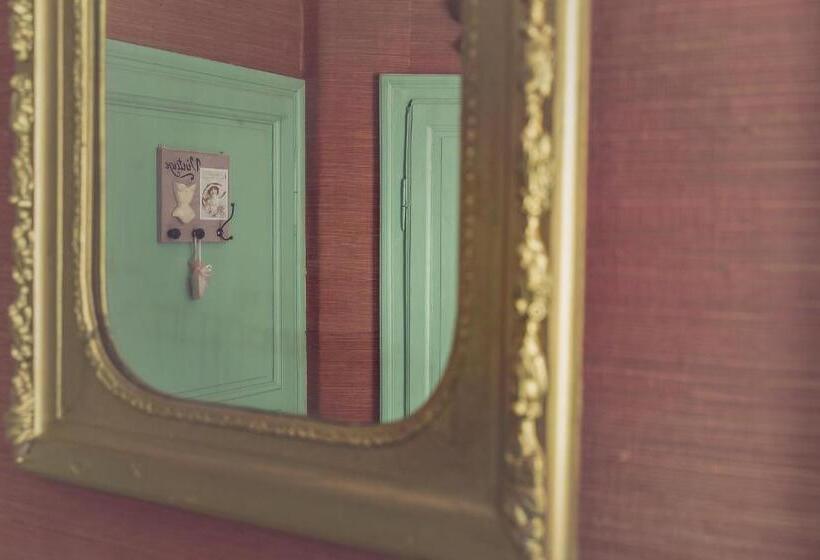 민박 Chateau De Grosfy