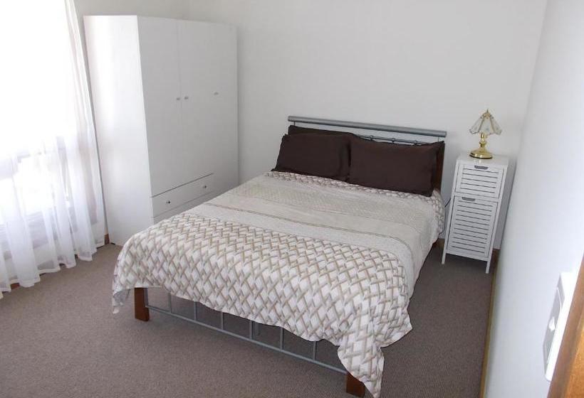 Bed and Breakfast Costa Plenti Southend Bnb