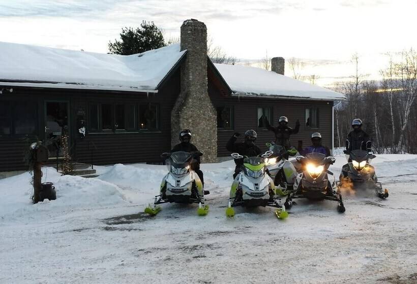 مبيت وإفطار Deer Mountain Lodge & Wilderness Resort