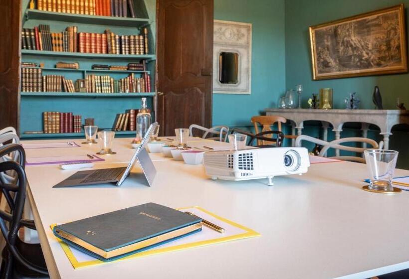 住宿加早餐  Domaine Le Jardin Suspendu   Piscine Chauffée   Proche Parc Puy Dufou