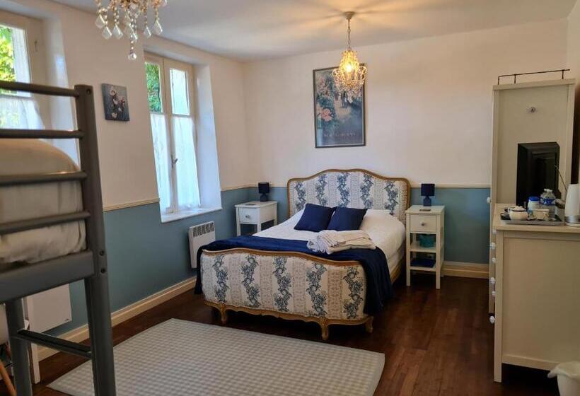 ベッドアンドブレックファースト Fleur De Lys