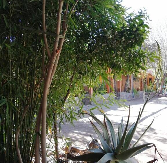 민박 Hostal Apuwara