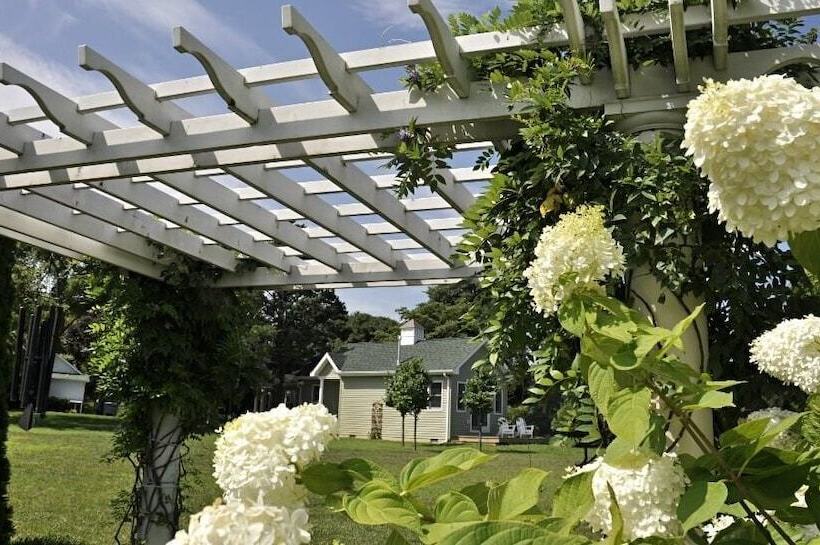 مبيت وإفطار Inn At Huntingfield Creek