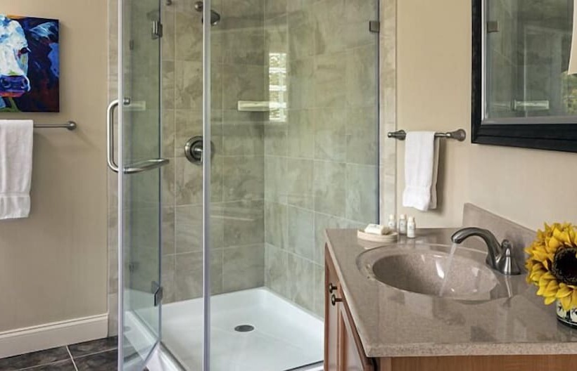 مبيت وإفطار Inn At Huntingfield Creek