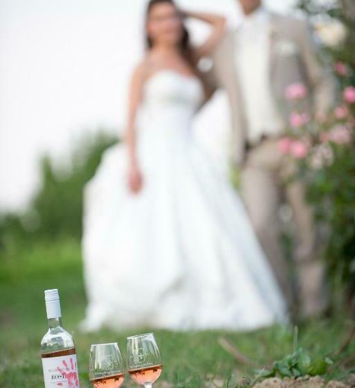 مبيت وإفطار Juhfark Fogadó és Borház