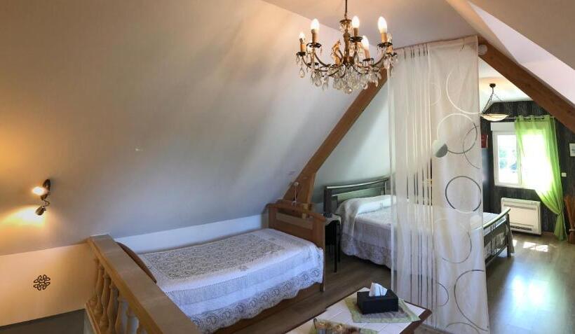 مبيت وإفطار La Carrière