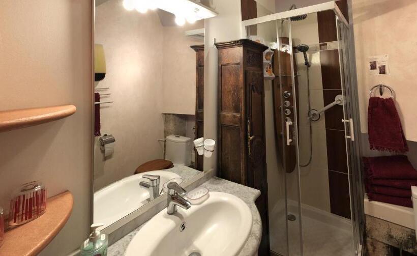 مبيت وإفطار La Carrière