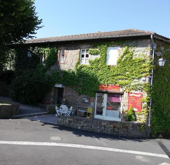 مبيت وإفطار La Ferriere