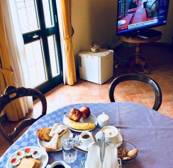 مبيت وإفطار La Lanterna