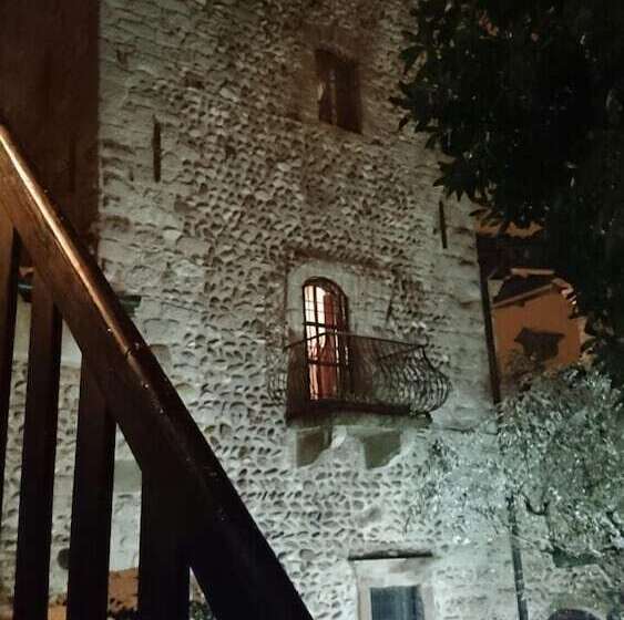 צימר La Torre Medioevale