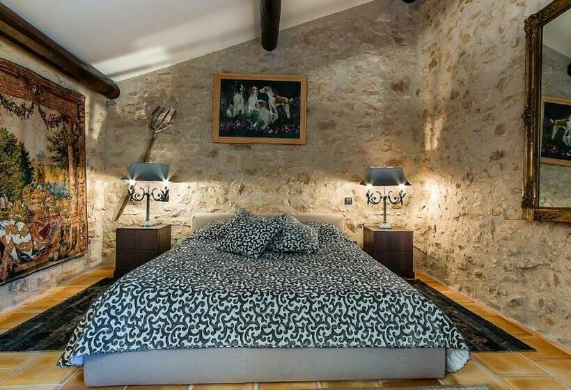 Bed and Breakfast La Tour D'enguernes