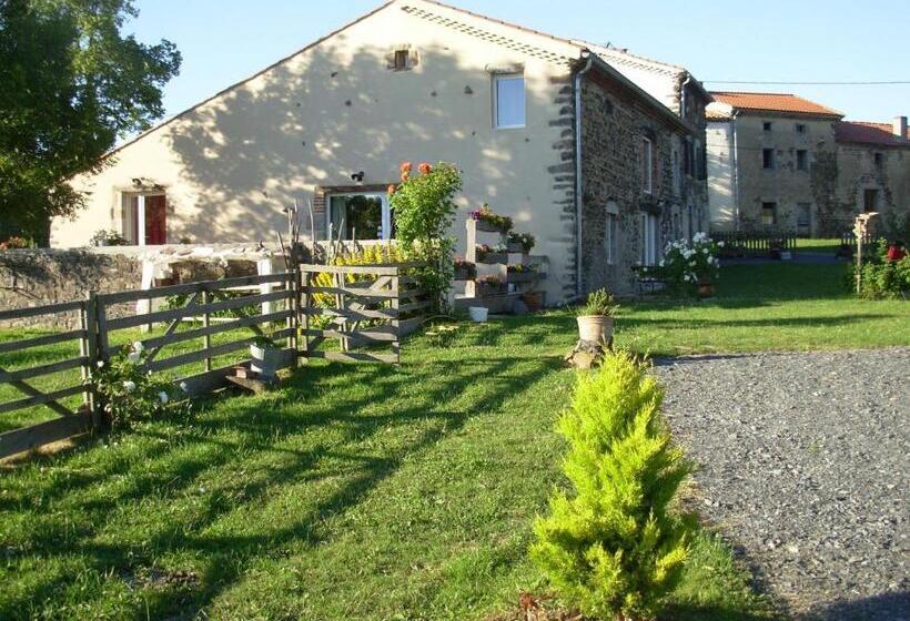 Bed and Breakfast Le Jardin Des Pierres Brunes