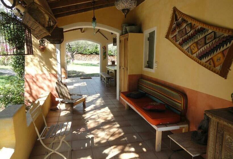 Bed and Breakfast Le Mas Des Oliviers