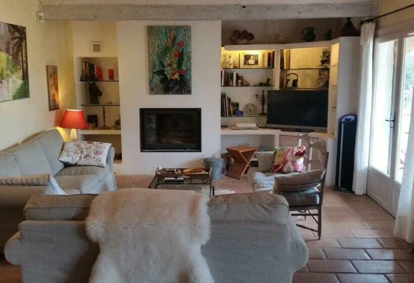 Bed and Breakfast Le Mas Des Oliviers