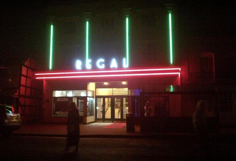 مبيت وإفطار Redroofs