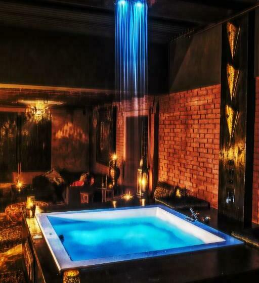 Bijou Hotel / Love And Romance