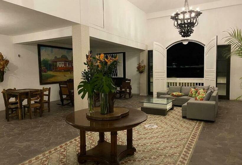 Casa Hotel Las Orquideas