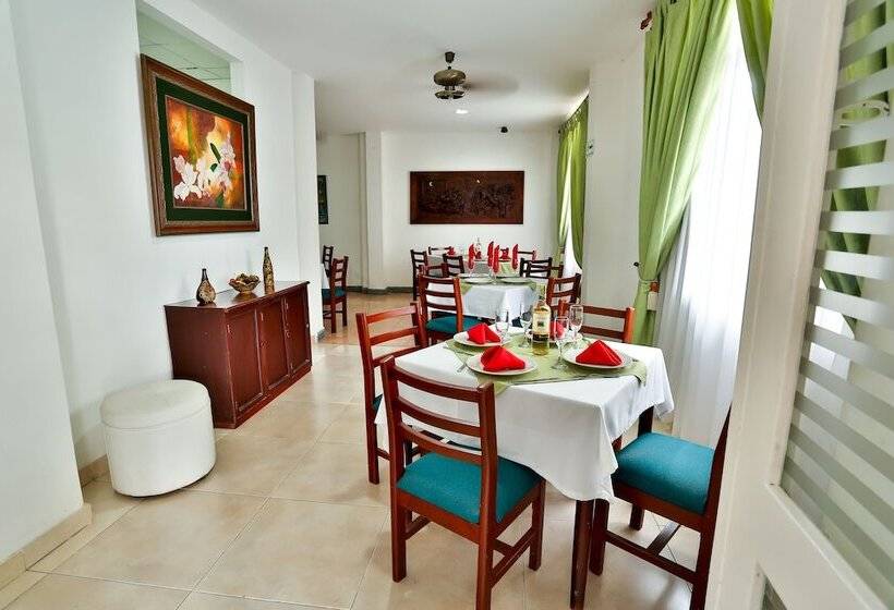 Casablanca Hotel, Restobar, Catering, Eventos & Turismo En Garzón