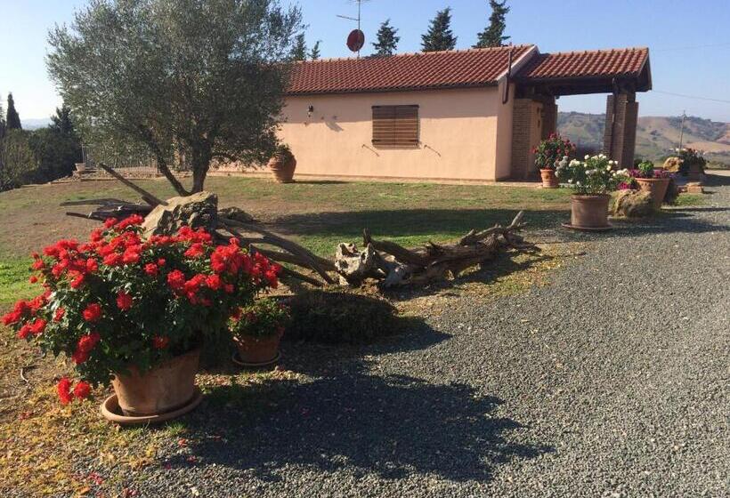בית מלון כפרי Agriturismo Diaccialone