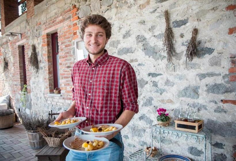 فندق Agriturismo La Fucina