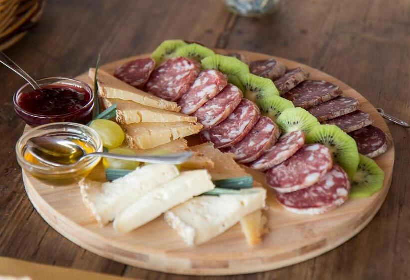 فندق Agriturismo La Fucina