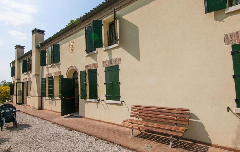 ホテル Agriturismo Principe Pio