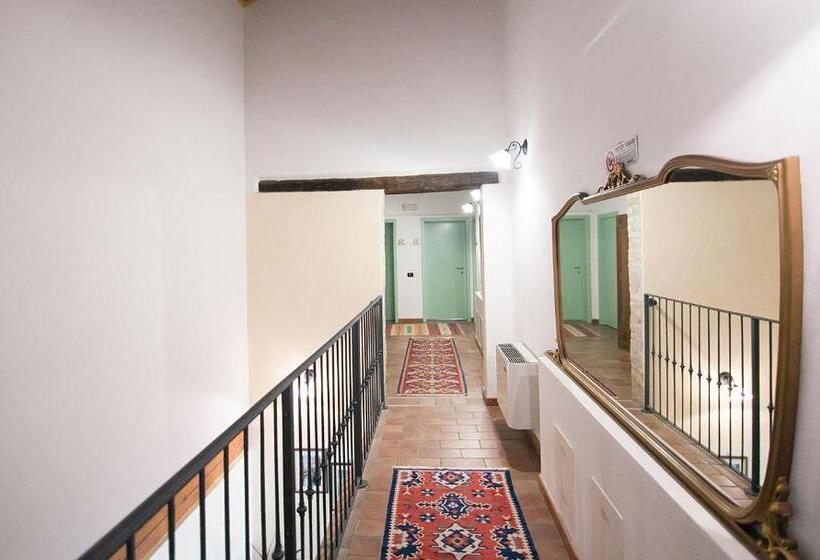 ホテル Agriturismo Principe Pio