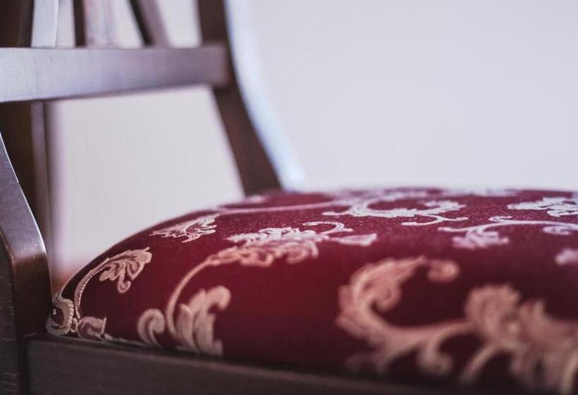 Отель Agriturismo Principe Pio