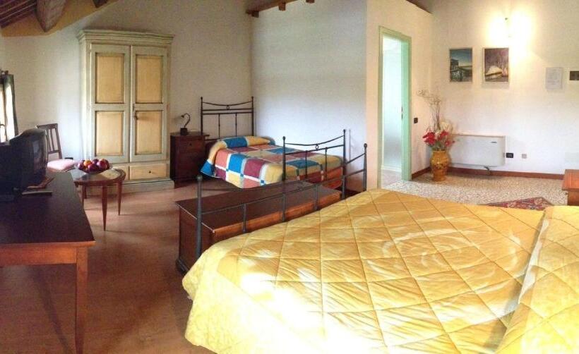 ホテル Agriturismo Principe Pio