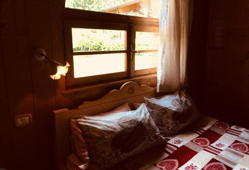 فندق Agriturismo Randis